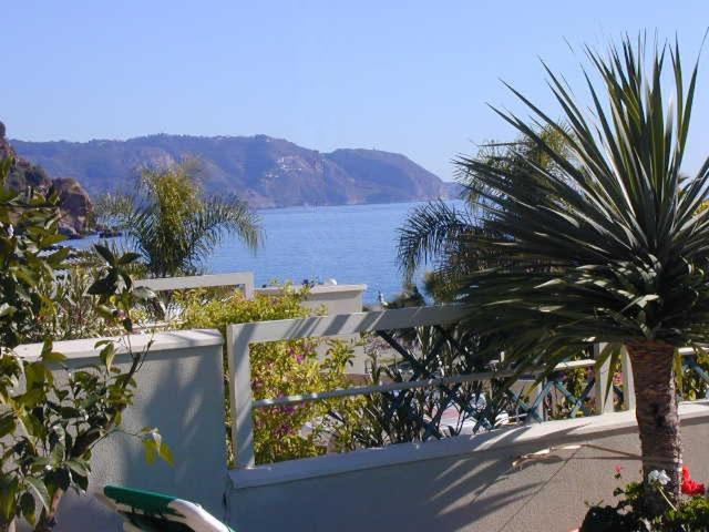 Nerja 1ª Linea De Playa De Burriana , Terraza Grande Al Mar Apartment Luaran gambar