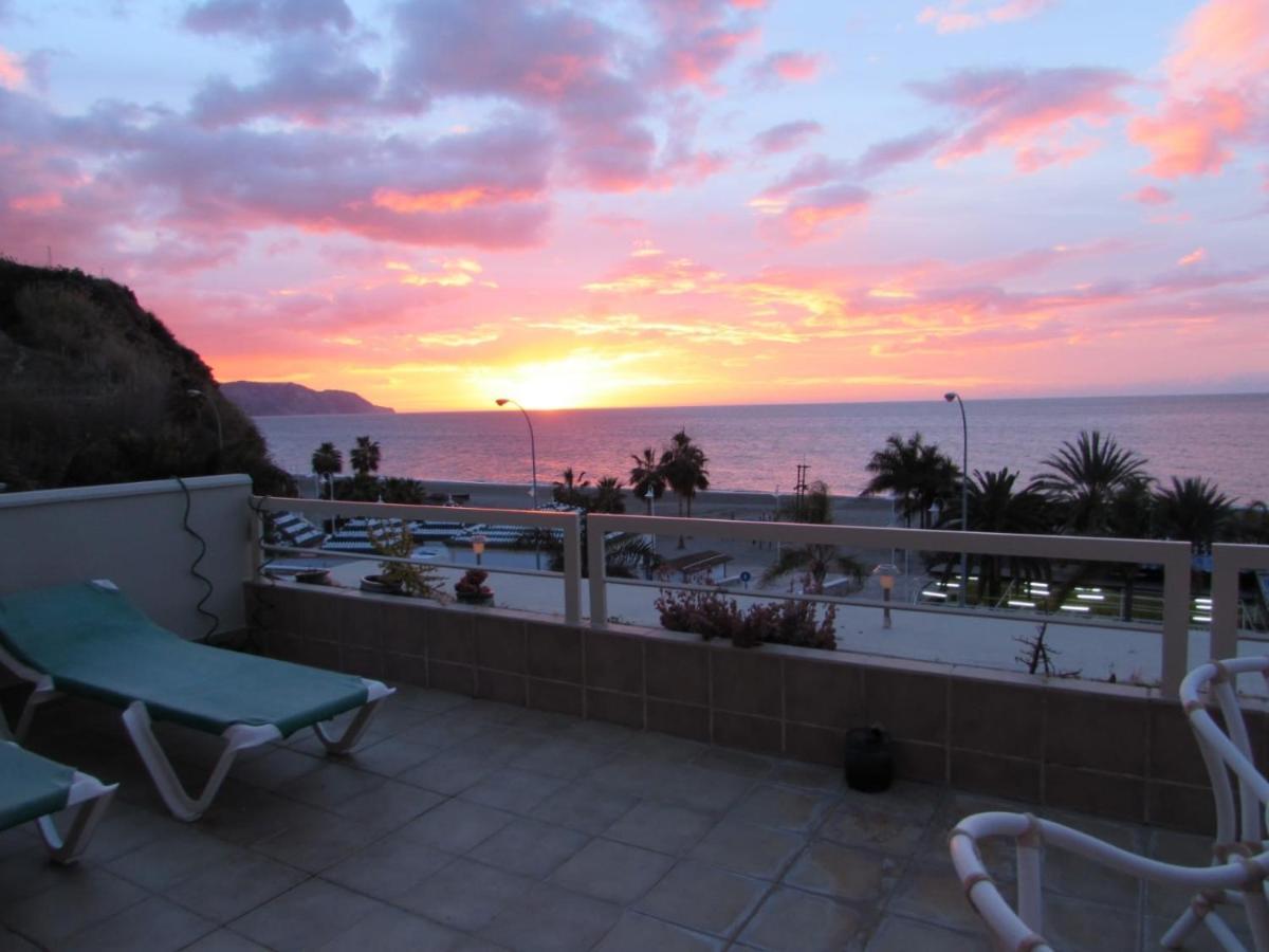 Nerja 1ª Linea De Playa De Burriana , Terraza Grande Al Mar Apartment Luaran gambar